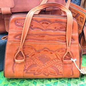 Caramel Vintage tool Leather Art MEXICO Bag